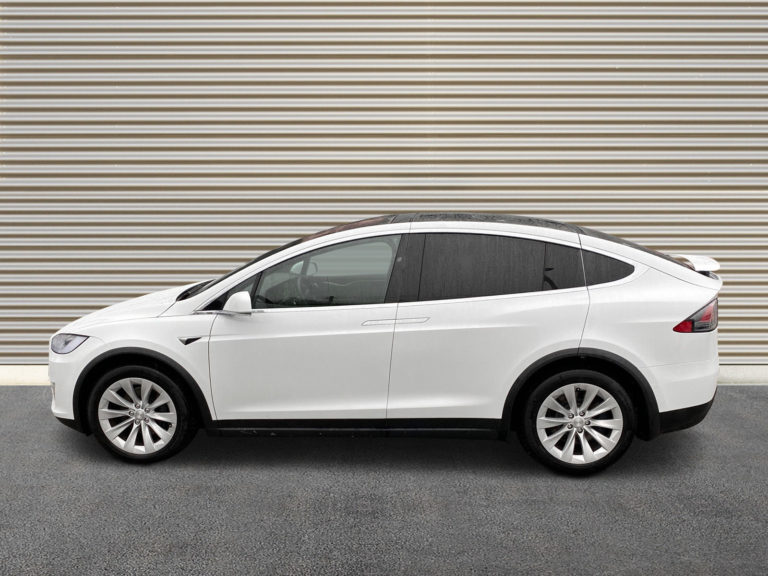 Model X x7590 06 768x576